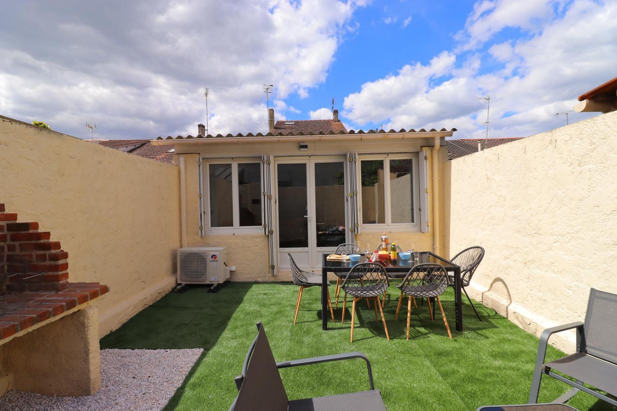 Le Patio - Spacieux T3 Avec Climatisation Et Jardin Privatif Bergerac Exterior foto